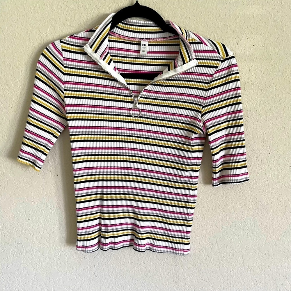 BP woman y2k crop top size S striped yellow pink causal ribbed youth feminine